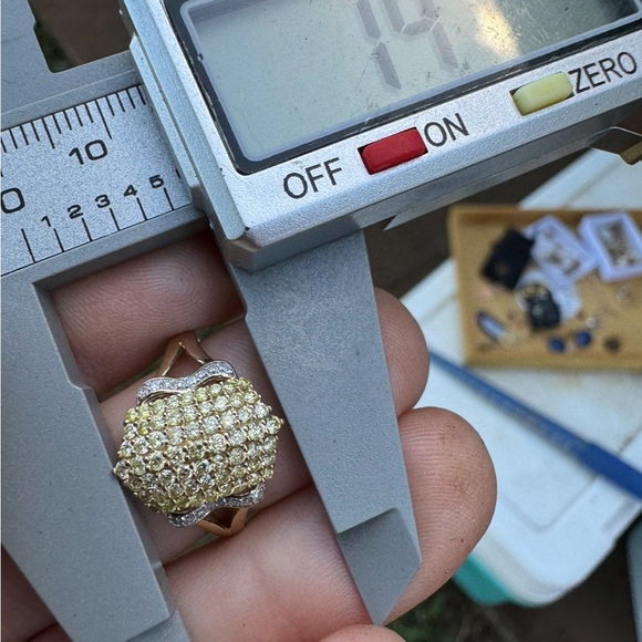 1.00ctw solid 10k gold genuine yellow diamond ring high end - Picture 8 of 16